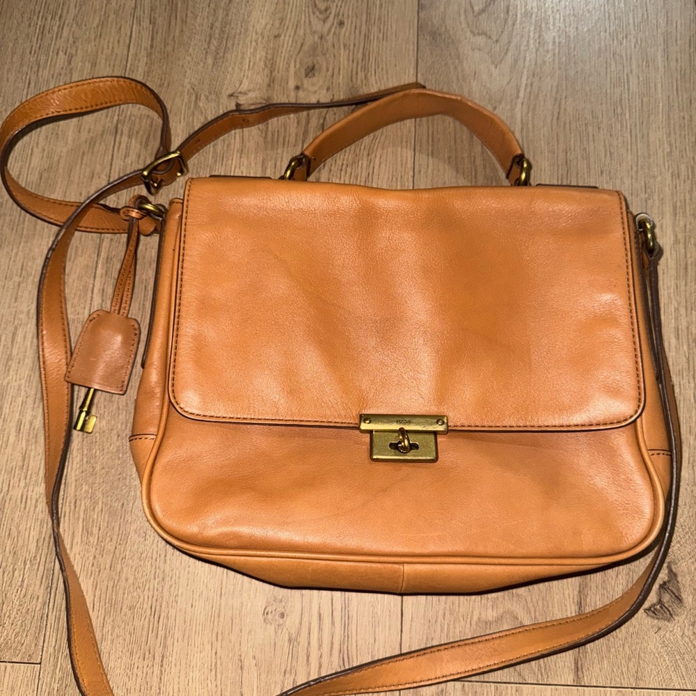 Fossil Tan Leather Crossbody Bag